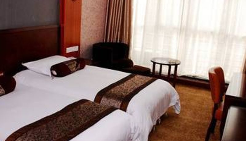 Camera - New Oriental Business Hotel