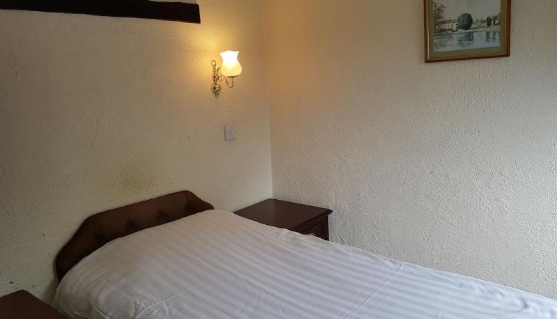 Habitación estándar - The Regency Hotel