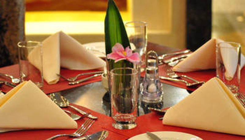 Frühstücksraum innerhalb des Restaurants - Guilin Bravo Hotel (Grand Wing)