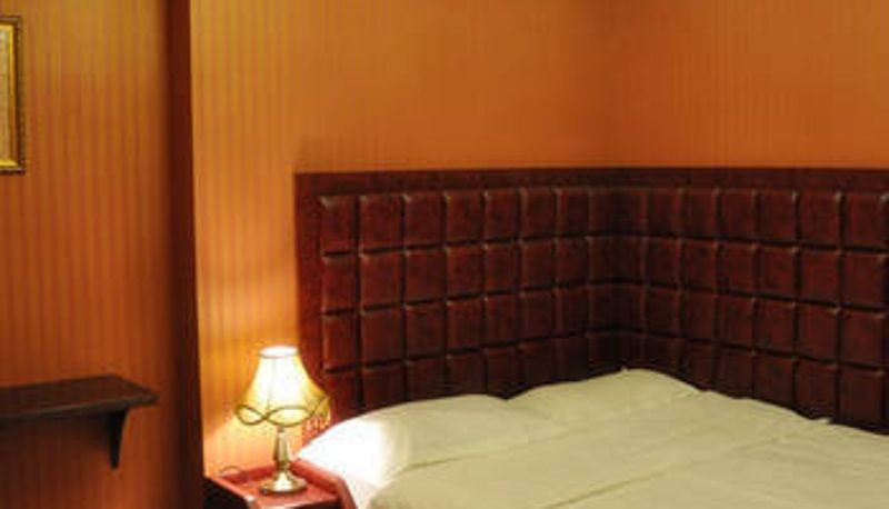 Room - Long Island Chain Hotel (Jiangdong Haoshi Ganmei Hospital Store)