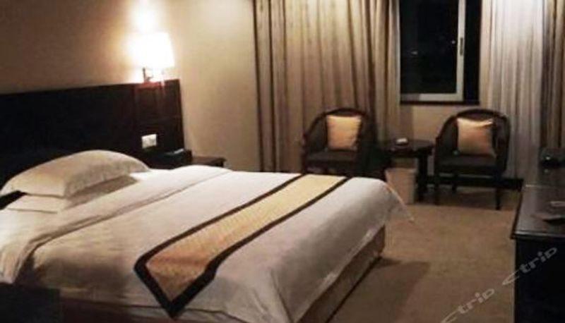 Habitación corporativa - Gaozhou Hotel