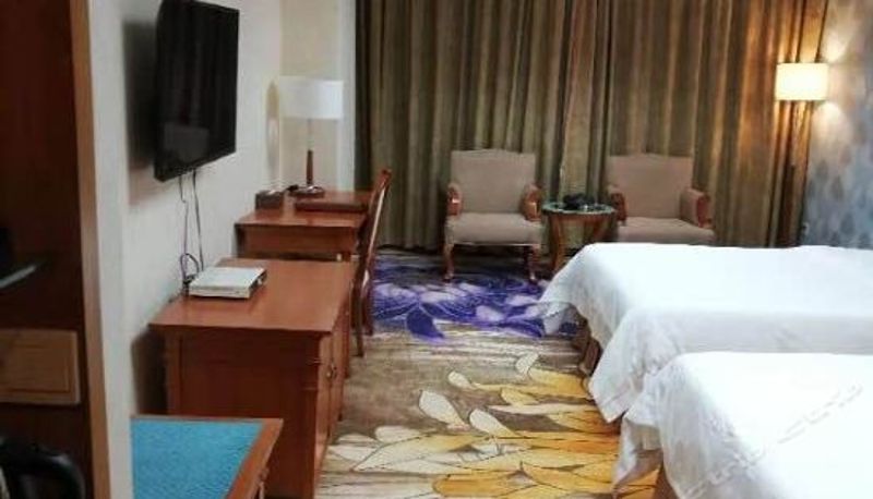Camera superior - Baoxiang Huayue International Hotel