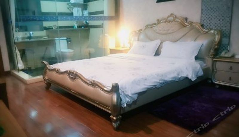 Habitación de categoría superior - Yi Xuan Feng Shang Hotel (Tianjin Yujiabao High-speed Railway Station)