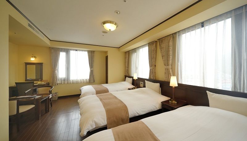 Tripla - Amami Sun Plaza Hotel