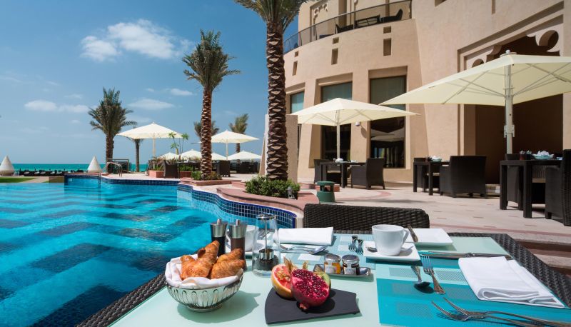 Buffet - Bahi Ajman Palace Hotel