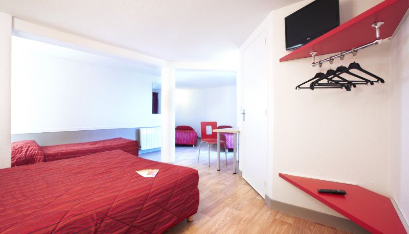 Chambre standard (double) - Première Classe CALAIS CENTRE - Gare