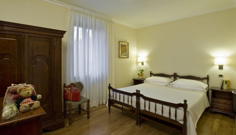 Habitación superior (doble) - ALBERGO LA PACE