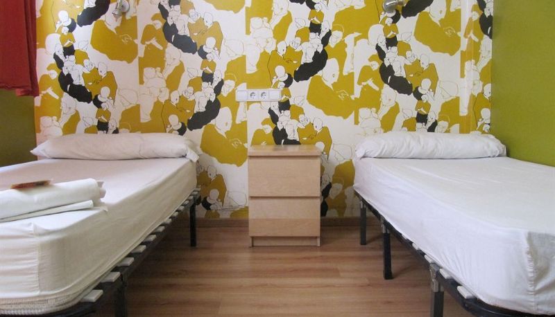 Camera standard - Yellow Nest Hostel Barcelona