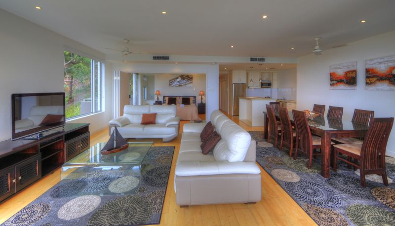 Apartment - Rainbow Ocean Palms Resort