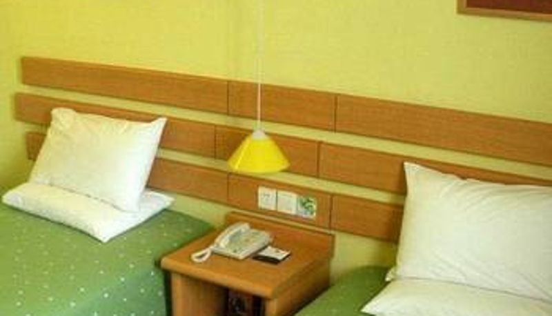 Room - Jinan)  Beiyuan Street Home Inn (Red Star Macalline Branch