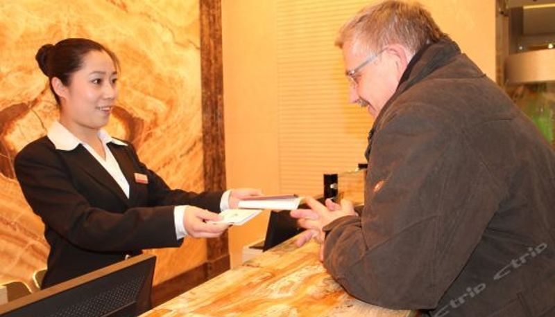 Recepción - Jinluan International Hotel