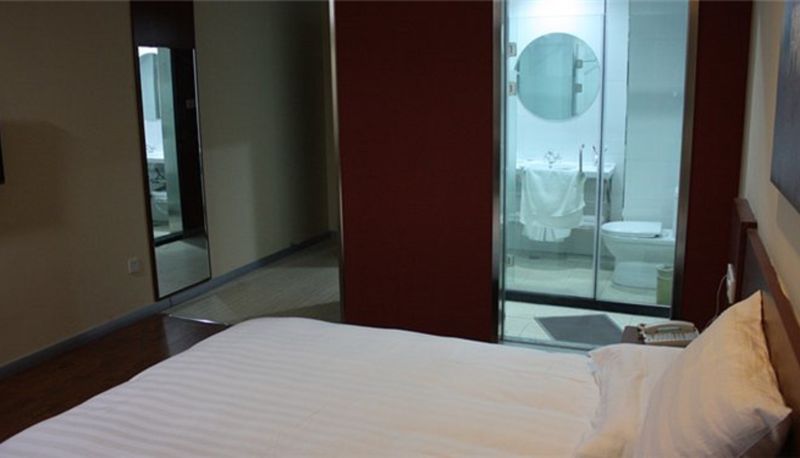 Vista interior - Hanting Hotel Yalv River Bridge