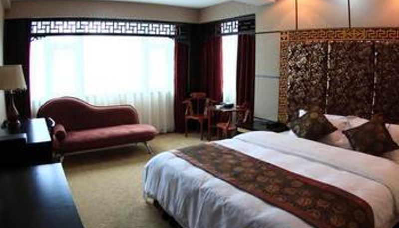 Camera - Yuanfeng International Hotel