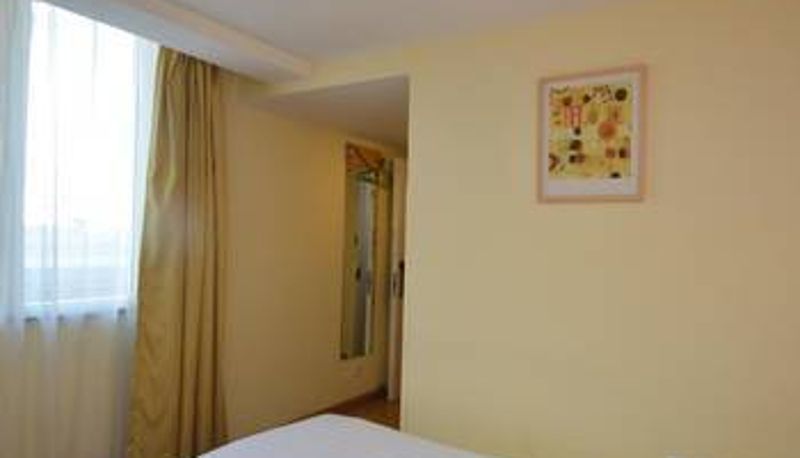 Zimmer - Home Inn · neo (Nanjing Fuzimiao Store)