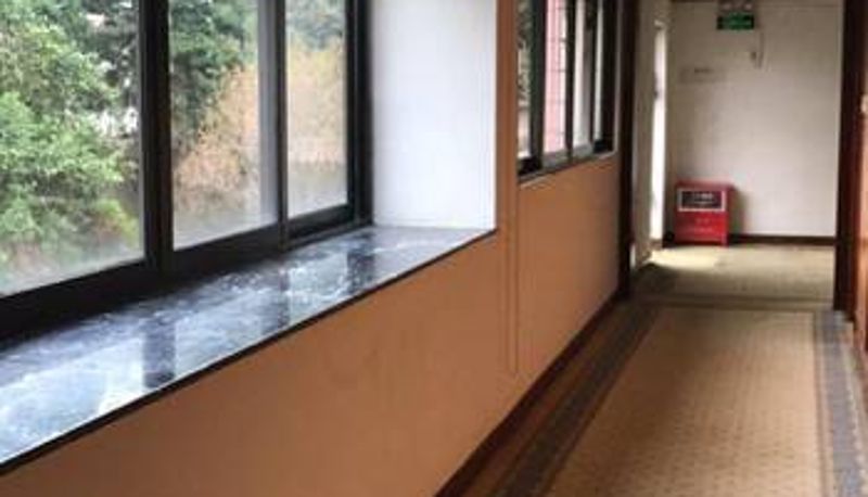 Room - Garden Hotel