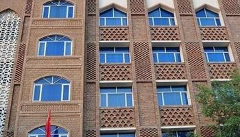 Außenansicht - Jiaotong Hotel - Turpan