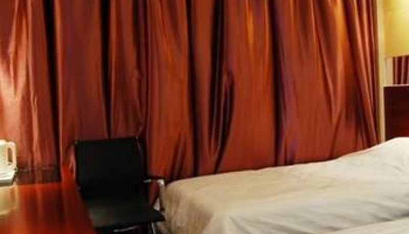 Room - Jiaotong Hotel - Turpan