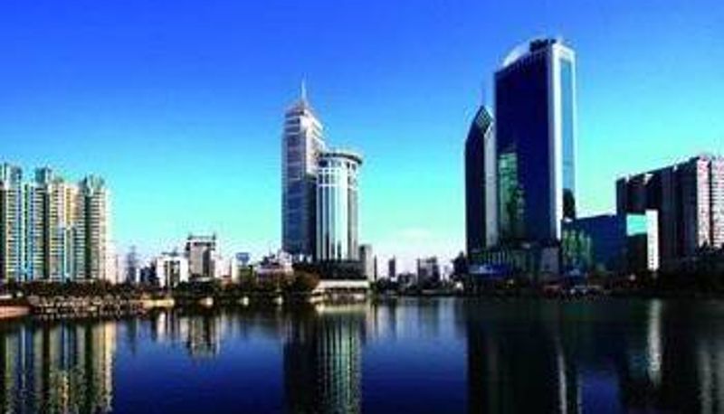Außenansicht - Wuhan Guanhu Platinum Hotel