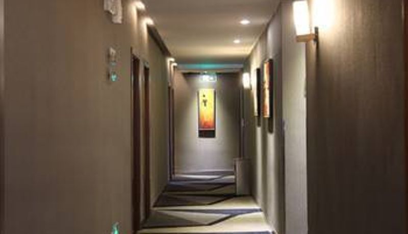 Info - Xiaogan Changzheng Road) Sunshine 365 Hotel (Baoli Plaza