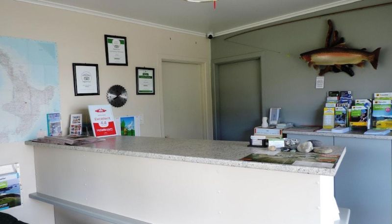 Reception - Settlers Motel