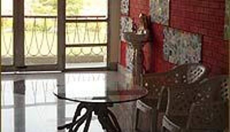 Info - Hotel Bhavya