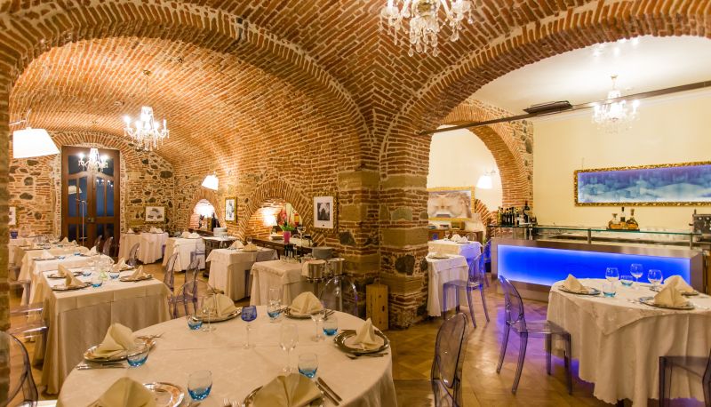 Restaurant - Mariano IV Palace Hotel
