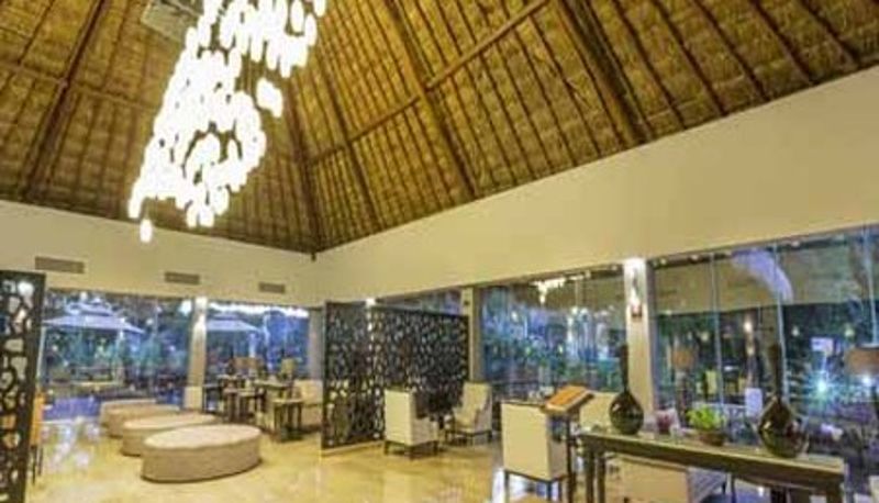 Hall - Fiesta Hotel Suites Yucatan