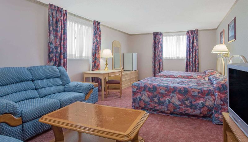 Habitación - Knights Inn Brandon