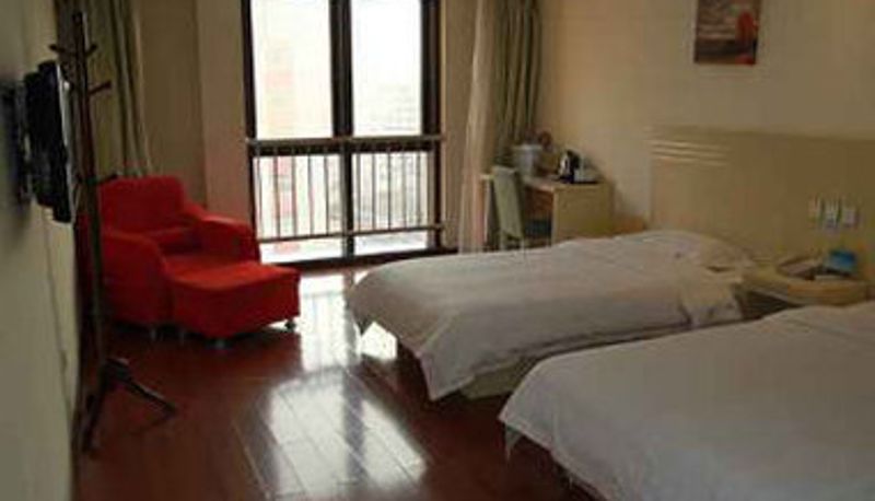 Kamer - Super 8 Hotel Xian Railway Station