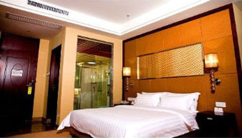 Camera - Super 8 Hotel Taishan Di Wang Square