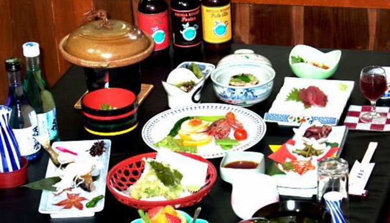 Frühstücksraum innerhalb des Restaurants - Oyado Takimoto (Ryokan)