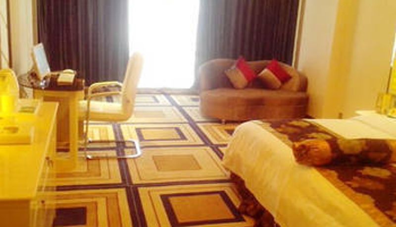 Camera - Crowne Plaza International Hotel Guigang