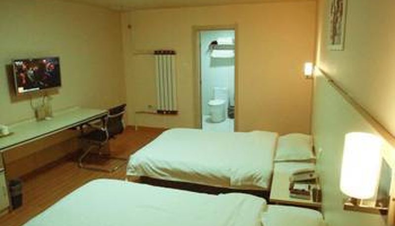 Camera - Pai Hotel (Jiayu Pass Xiongguan Plaza Store)