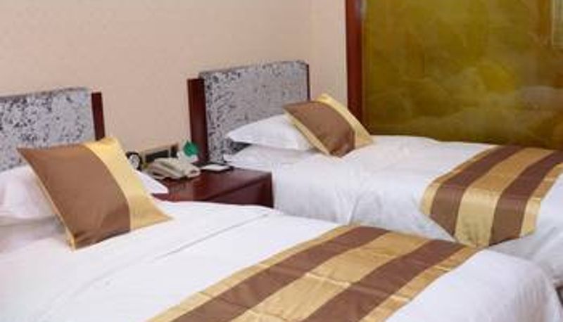 Zimmer - Yi Long Hotel