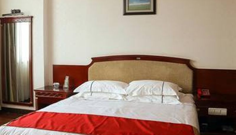 Camera - Ruifeng Hotel