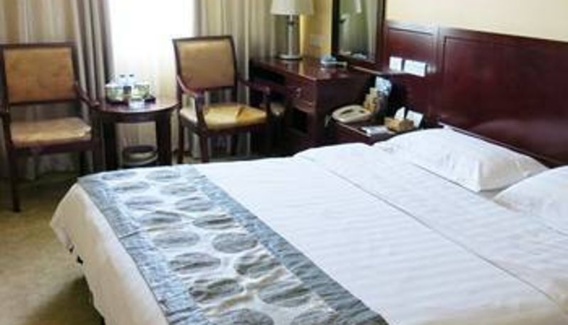 Camera - Jinluowan Business Hotel