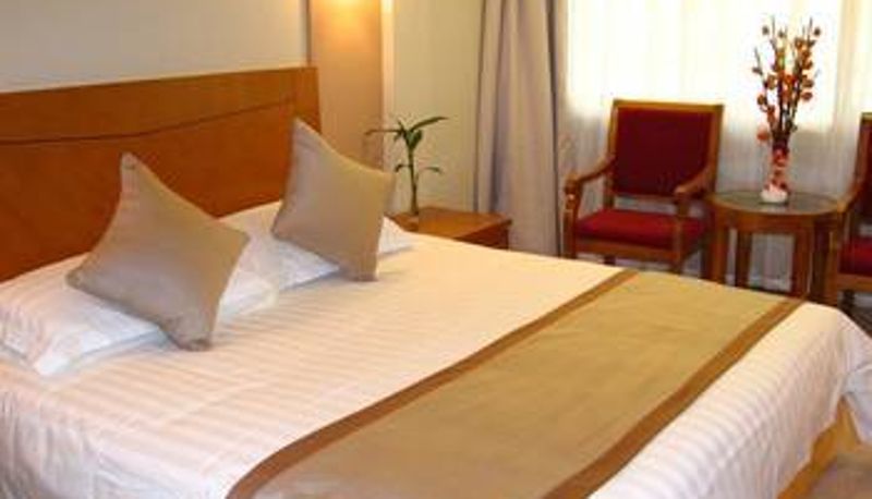 Zimmer - Wuhan Shehe Theme Hotel