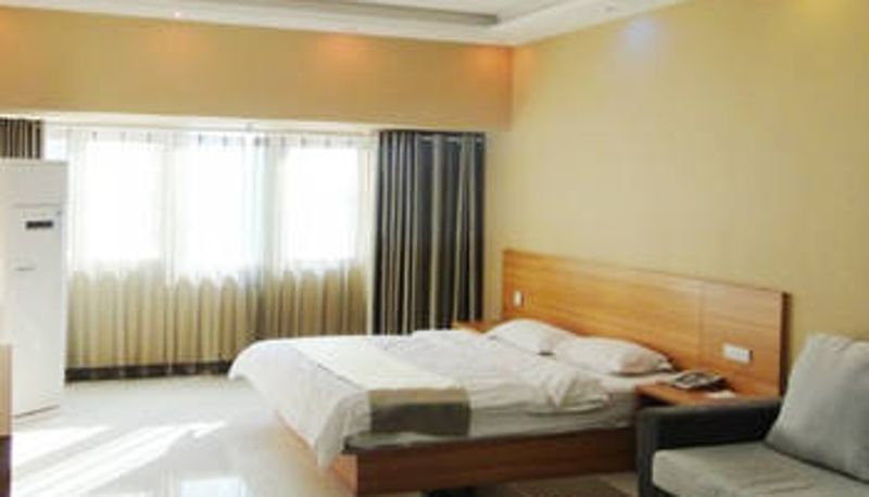 Zimmer - Luohe Baihe Apartment