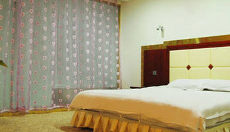 Camera - Luoyang Yubo Hotel