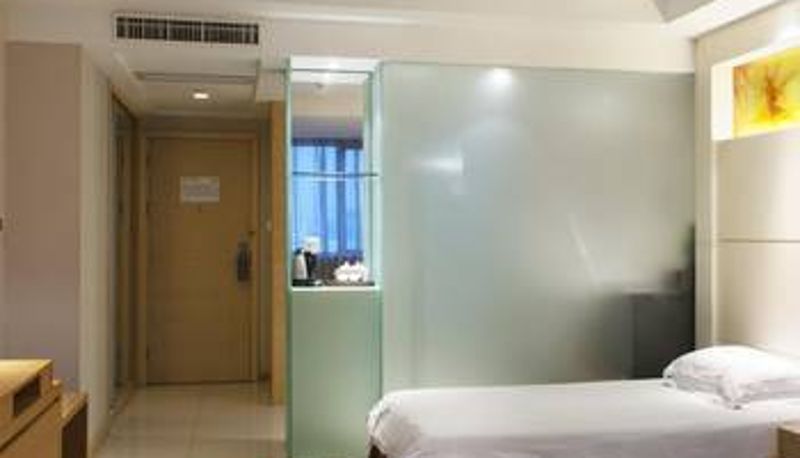 Camera - Jiangling International Hotels