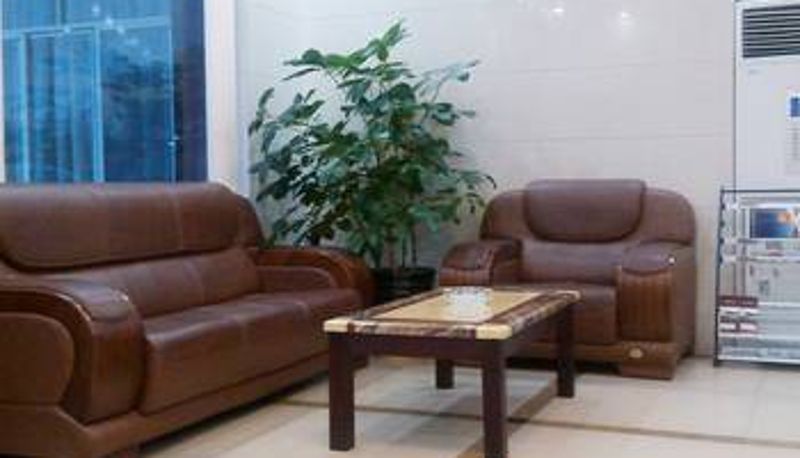 Lobby - Liangwei Business Hotel Wuxu International Airport