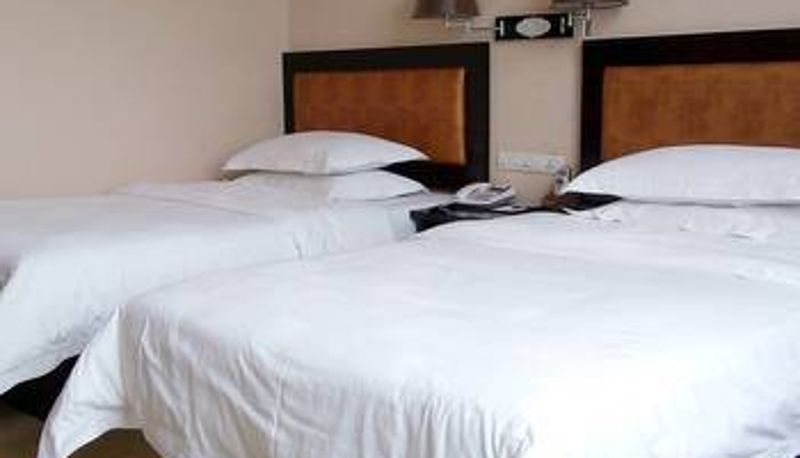 Camera - Liangwei Business Hotel Wuxu International Airport