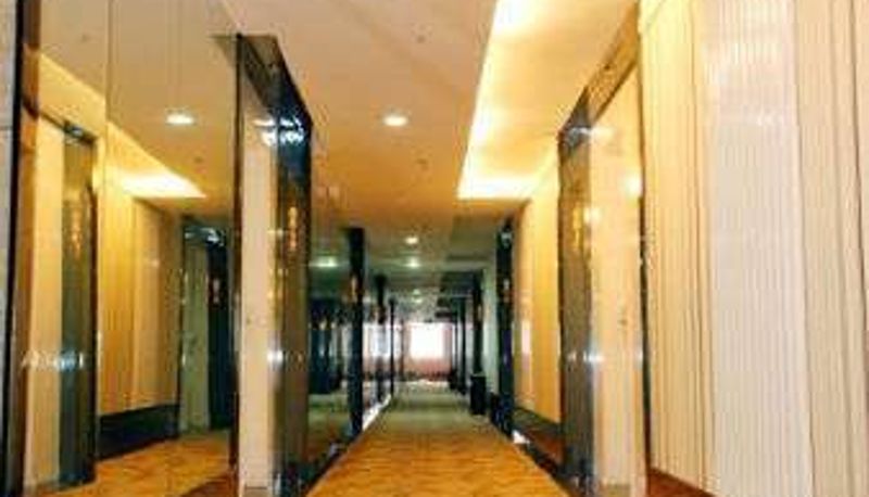 Info - Super 8 Hotel Putian Bus Station