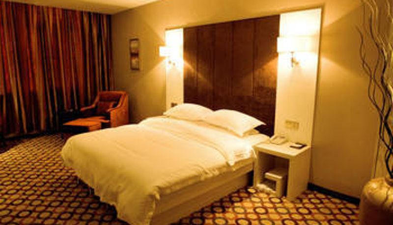 Camera - Yaduo Light Luxury Hotel