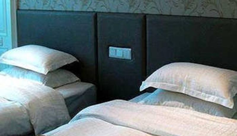 Camera - Century Hotel