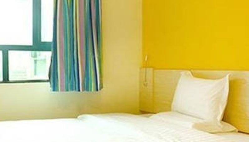 Zimmer - 7 Days Hotel (Shaoguan Zhongshan Park Pedestrian Street Branch)