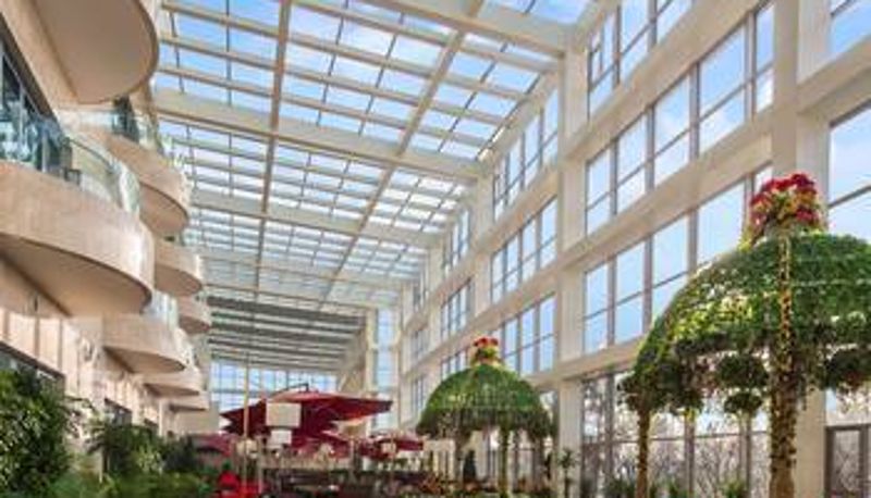 Frühstücksraum innerhalb des Restaurants - Jinwei Grand Hotel