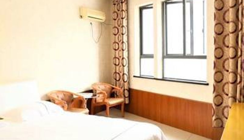 Room - Ruiyuan Hotel (Jianghan Road Pedestrian Street Branch)