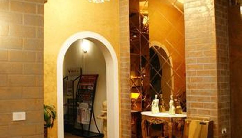 Lobby - Holiday Tour Express Hotel Wuzhou