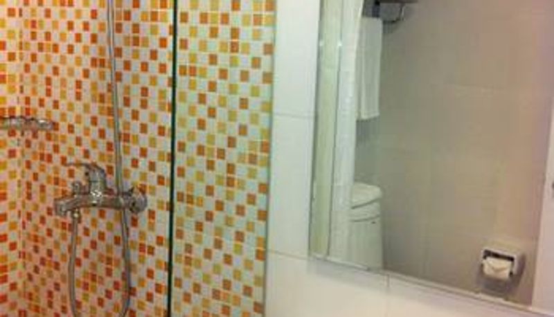 Kamer - Xianyang Airport)  Weicheng District Home Inn (Dongfeng Road Branch